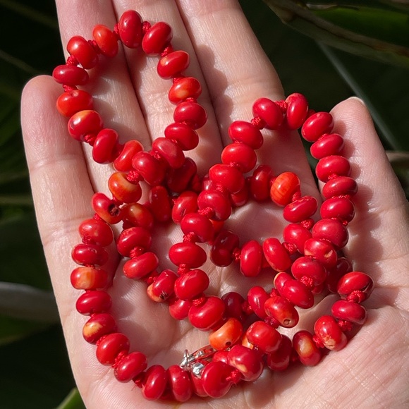 Red coral bead solid sterling silver long necklace - Picture 4 of 9